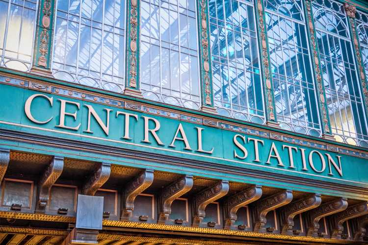 Discover Glasgow with official hop-on hop-off bus tours – Flexible routes, iconic monuments, and panoramic city views 2026